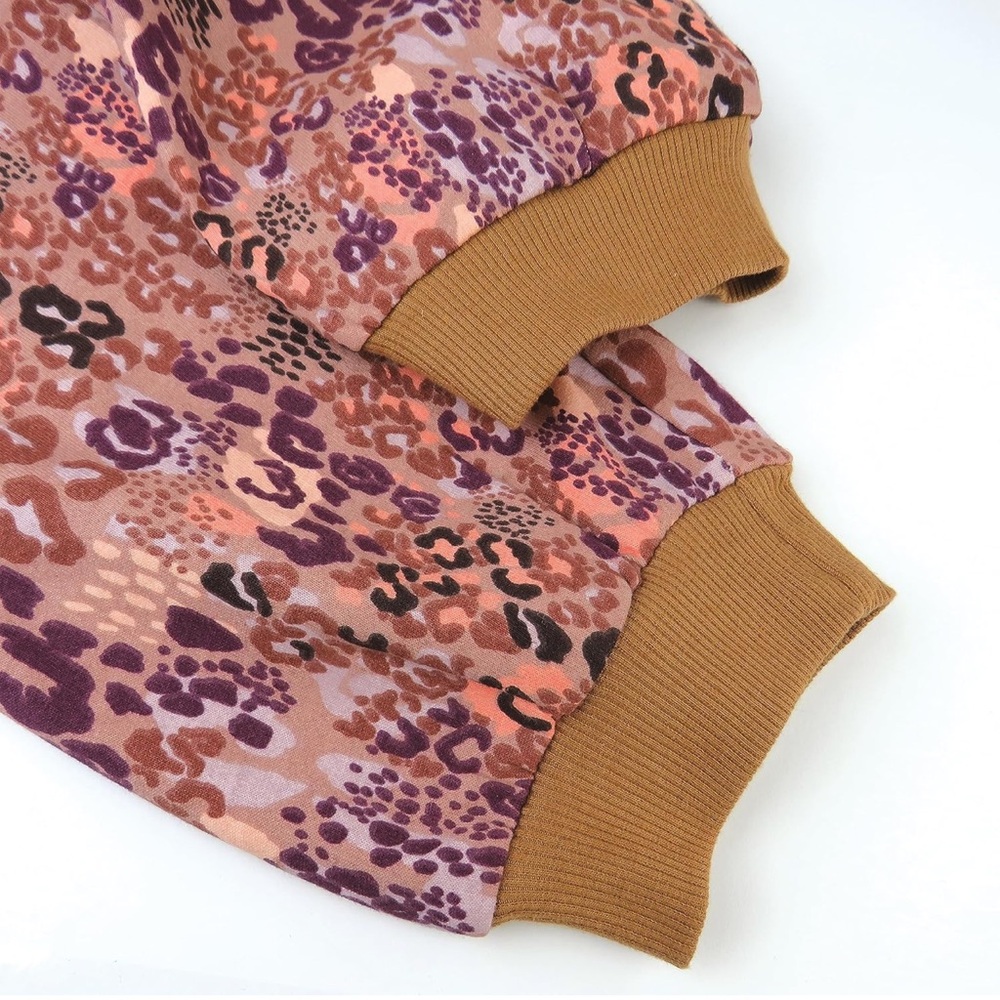 HonestBaby Clothing Leopard Print Sweatshirt Jogger Set Purple Brown | 24M | NWT - Picture 3 of 9